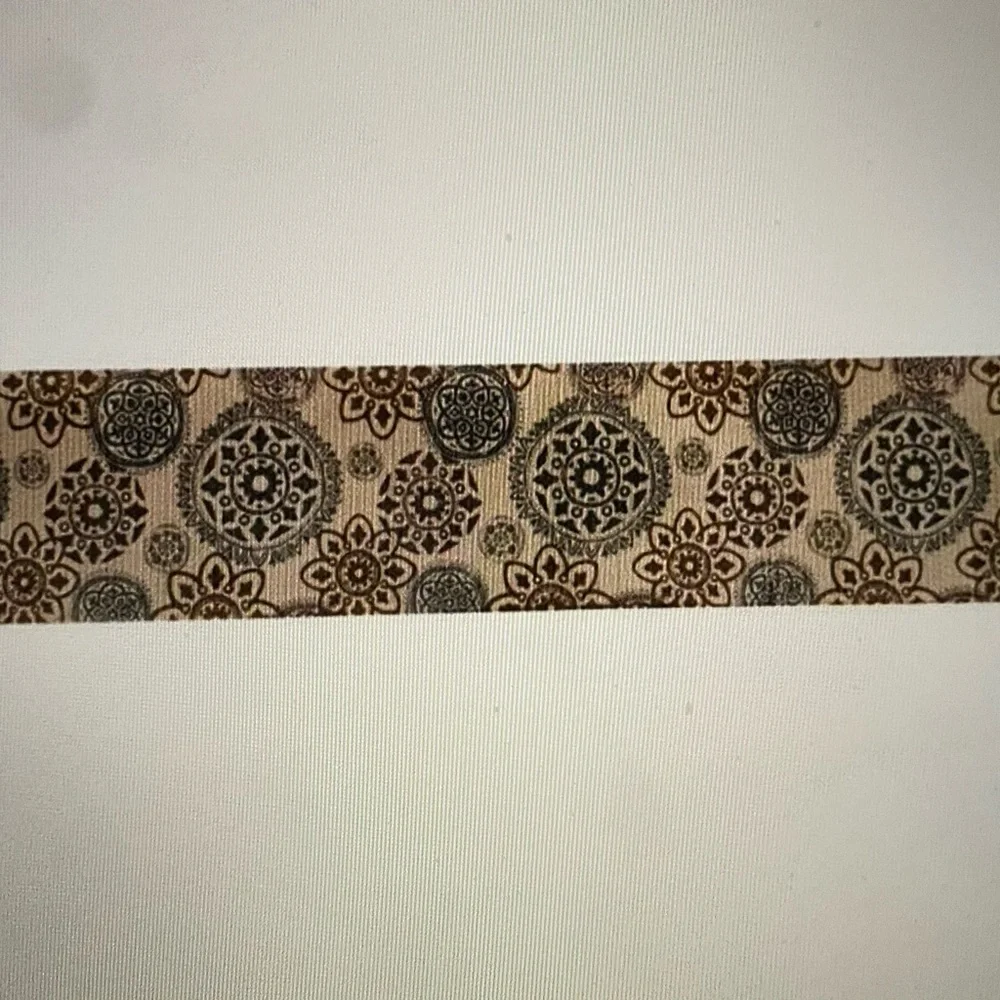 Food Network Multicolor Patterned Table Runner - Picture 2 of 2